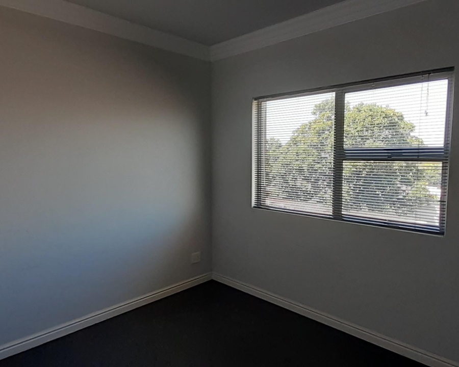 Commercial Property for Sale in Cambridge Eastern Cape